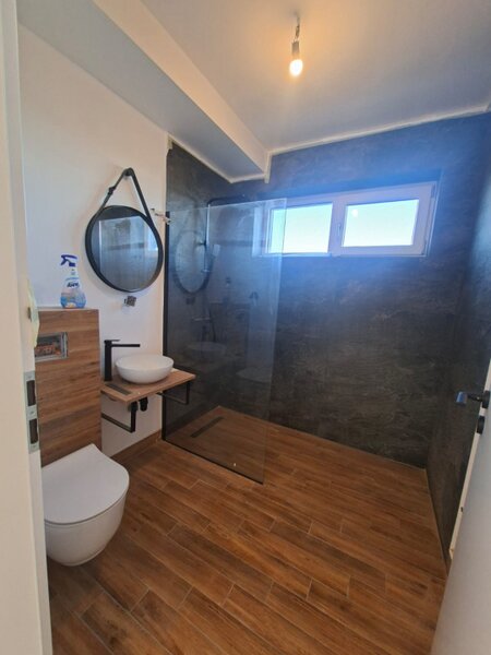 Chitila Casa de vanzare in Chitila   confort, lumina si spatiu